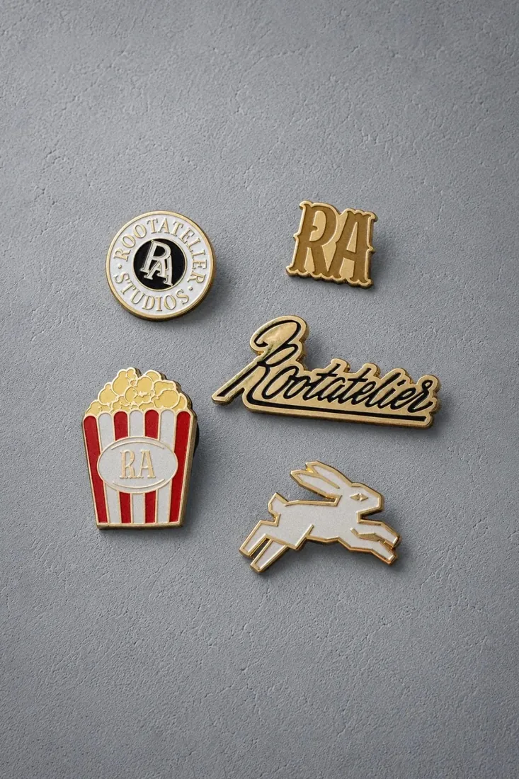 Pins und Patches