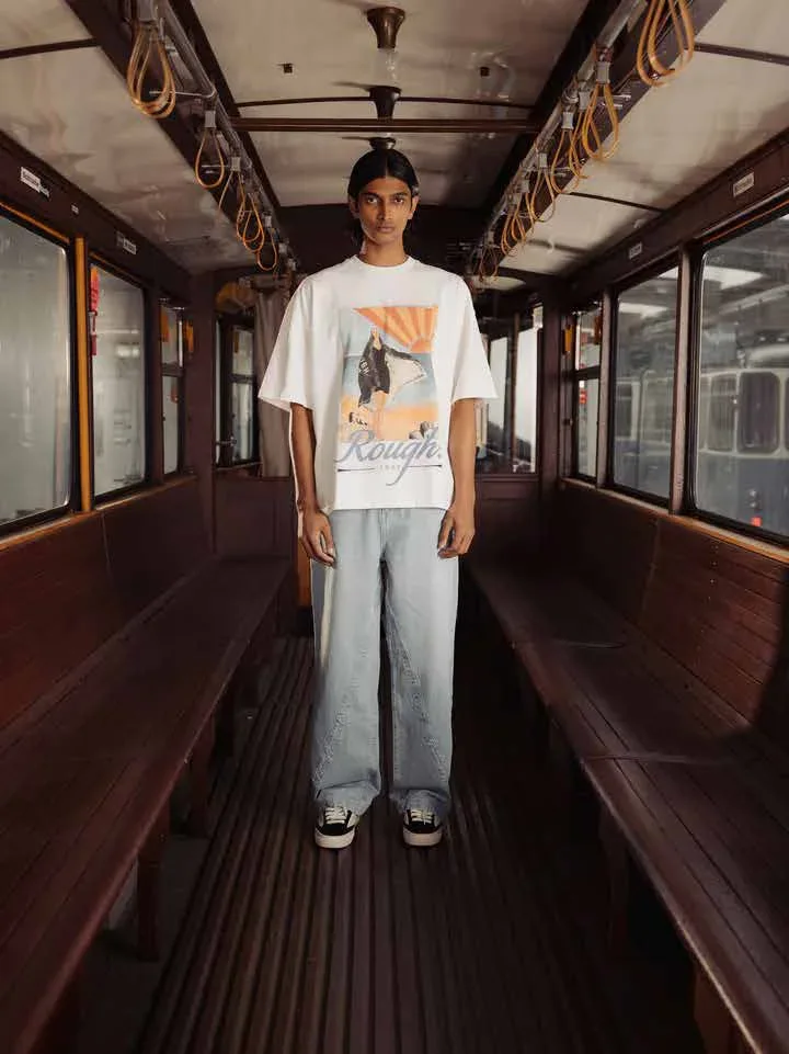 Rough. Print-Tee